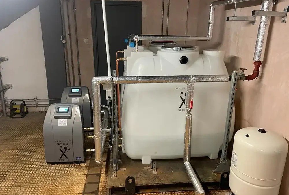 Leisure Centre Dynamic Spill Installation